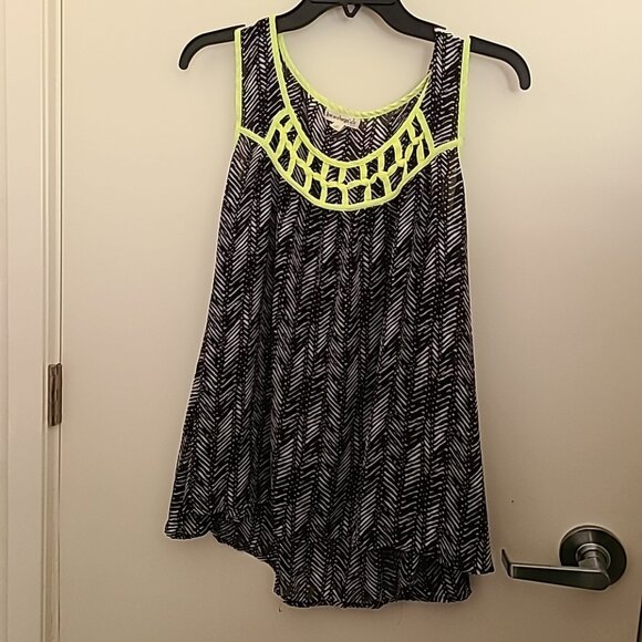 Love on a Hanger Sleeveless Top Multi-Color Ladies Pre-Owned Summer Comfy Casual - Picture 1 of 9